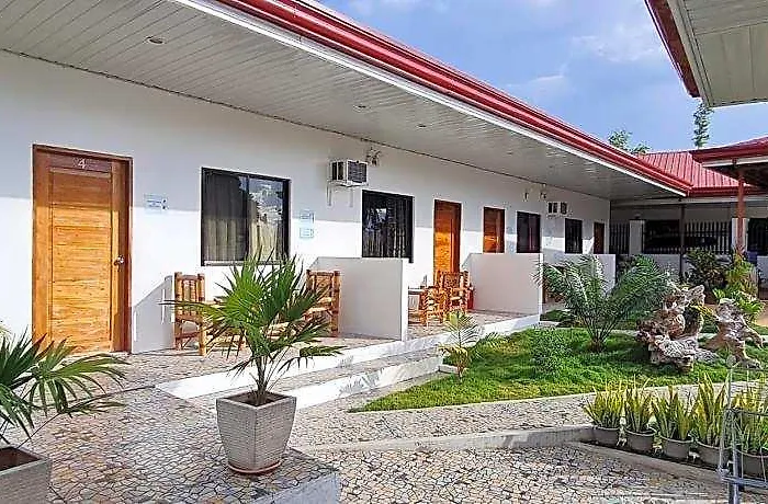 Babas Hotel Moalboal